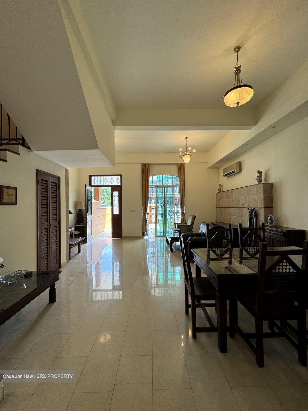 Sunrise Avenue (D28), Terrace #598291531